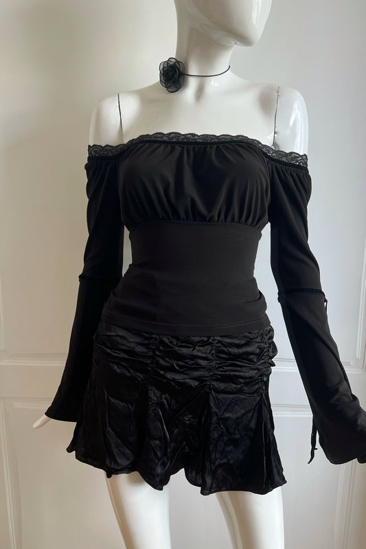 1990's Black Off-Shoulder Top