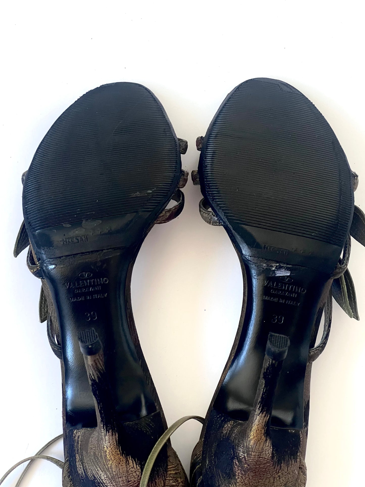 Vintage Valentino Leather Anke Wrap Leaf Sandal Heels (EU 39)
