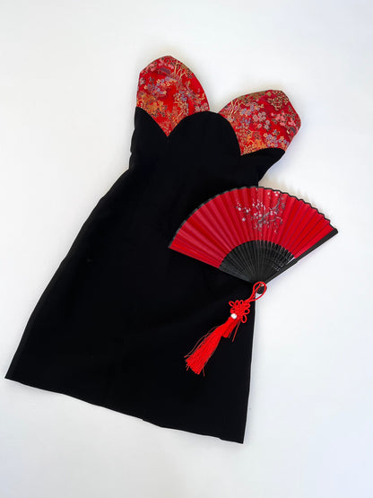 Vintage Luxurious Little Black Dress