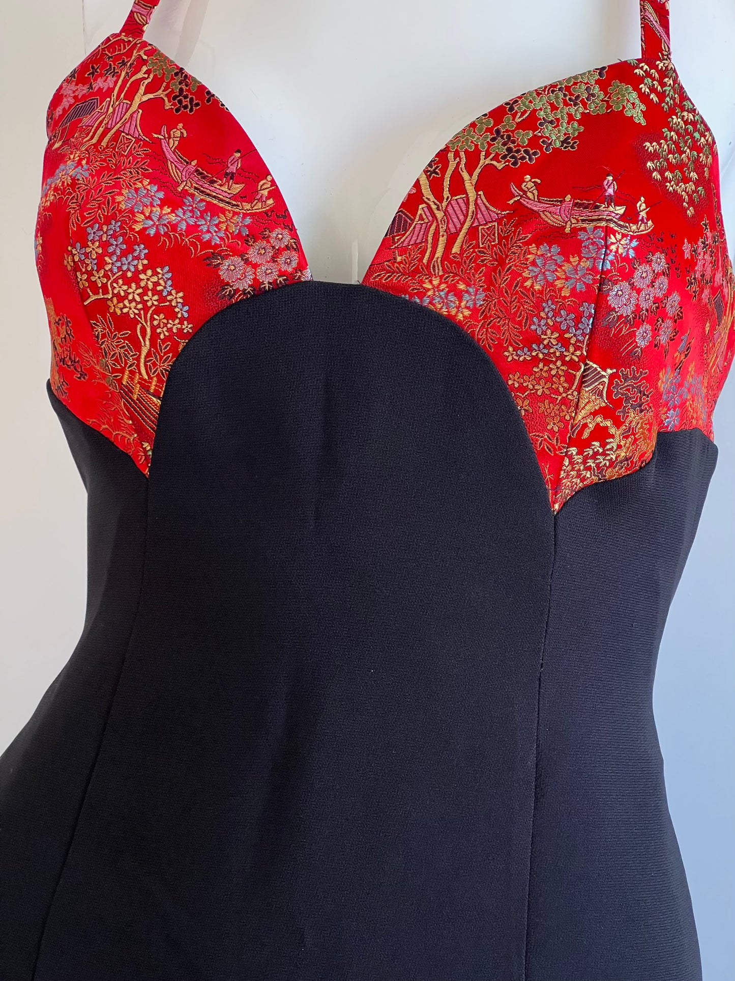 Vintage Luxurious Little Black Dress