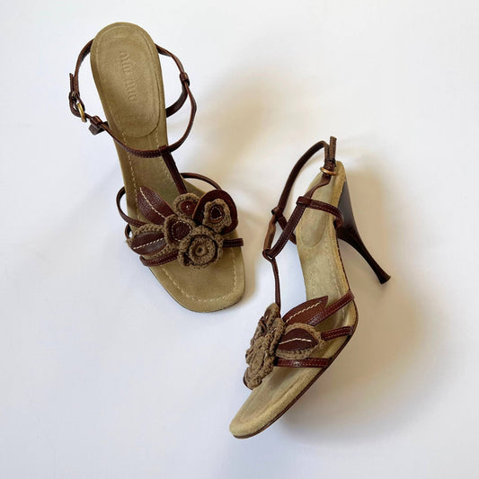 Miu Miu Vintage Brown Suede Leather Flower Sandal Heels (EU 39)