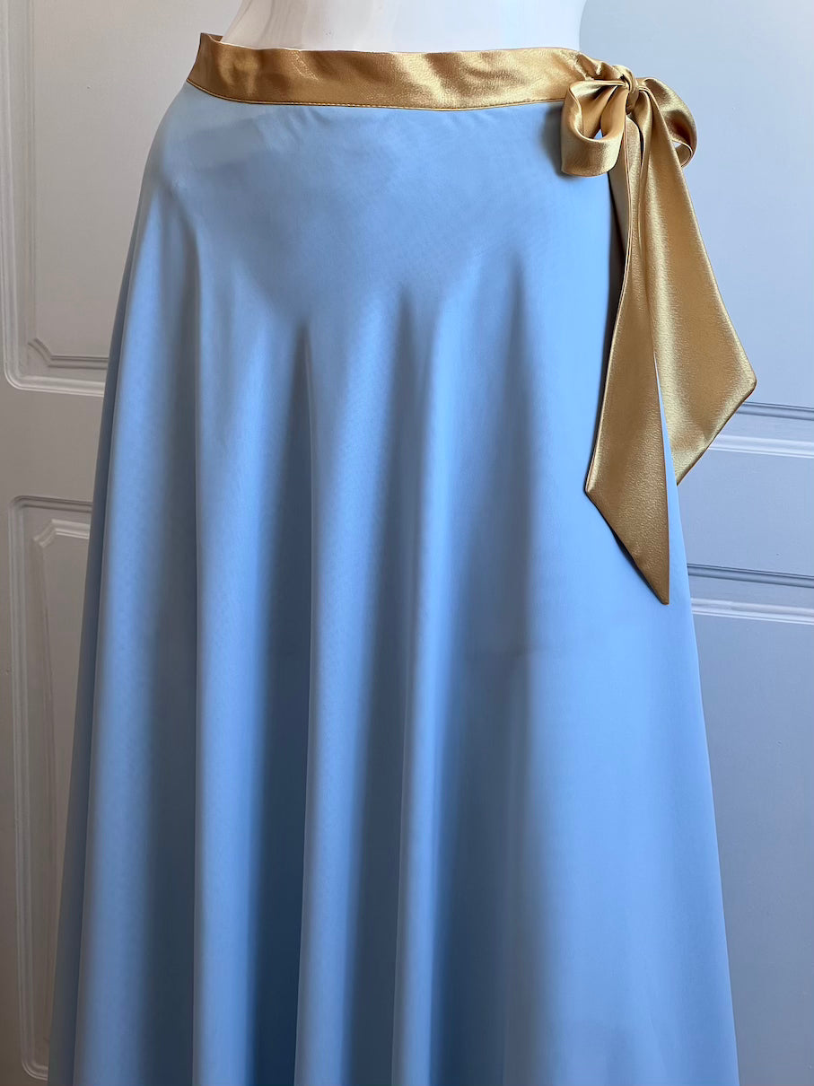 Luxurious Designer Blue Floral Corset & Maxi Skirt Ensemble