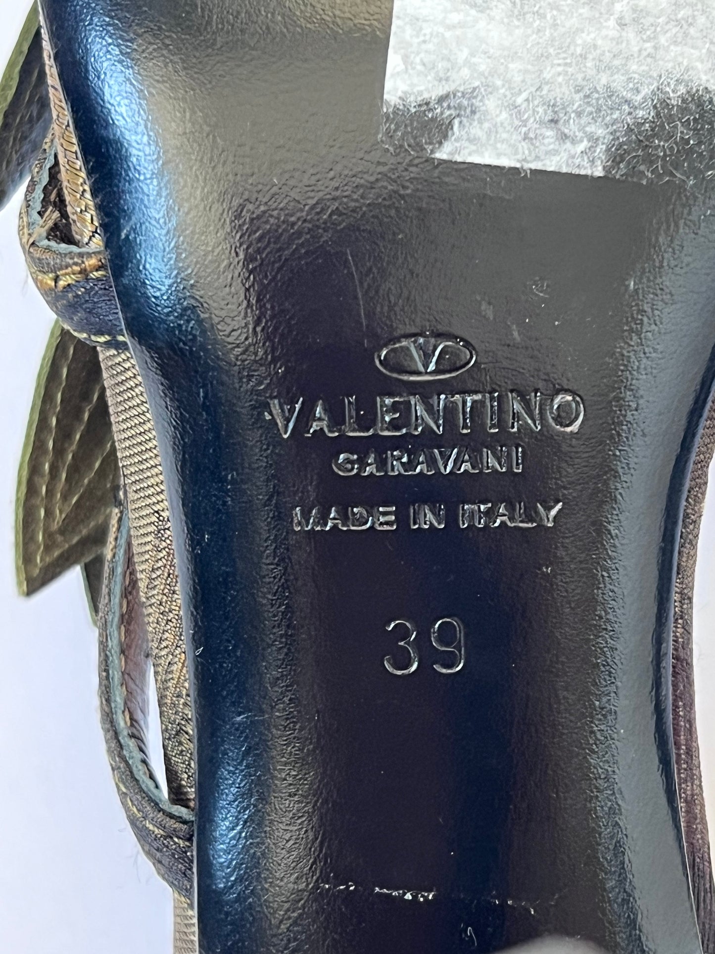 Vintage Valentino Leather Anke Wrap Leaf Sandal Heels (EU 39)