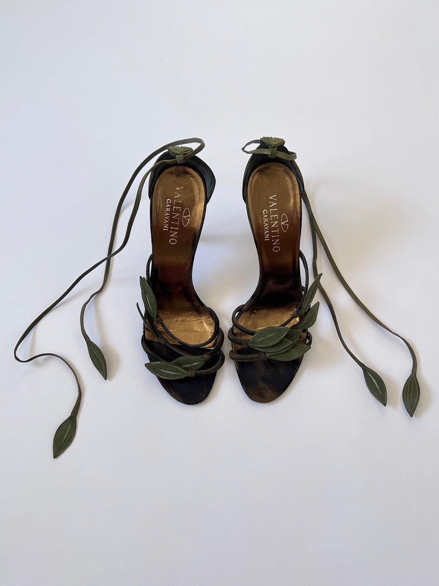 Vintage Valentino Leather Anke Wrap Leaf Sandal Heels (EU 39)