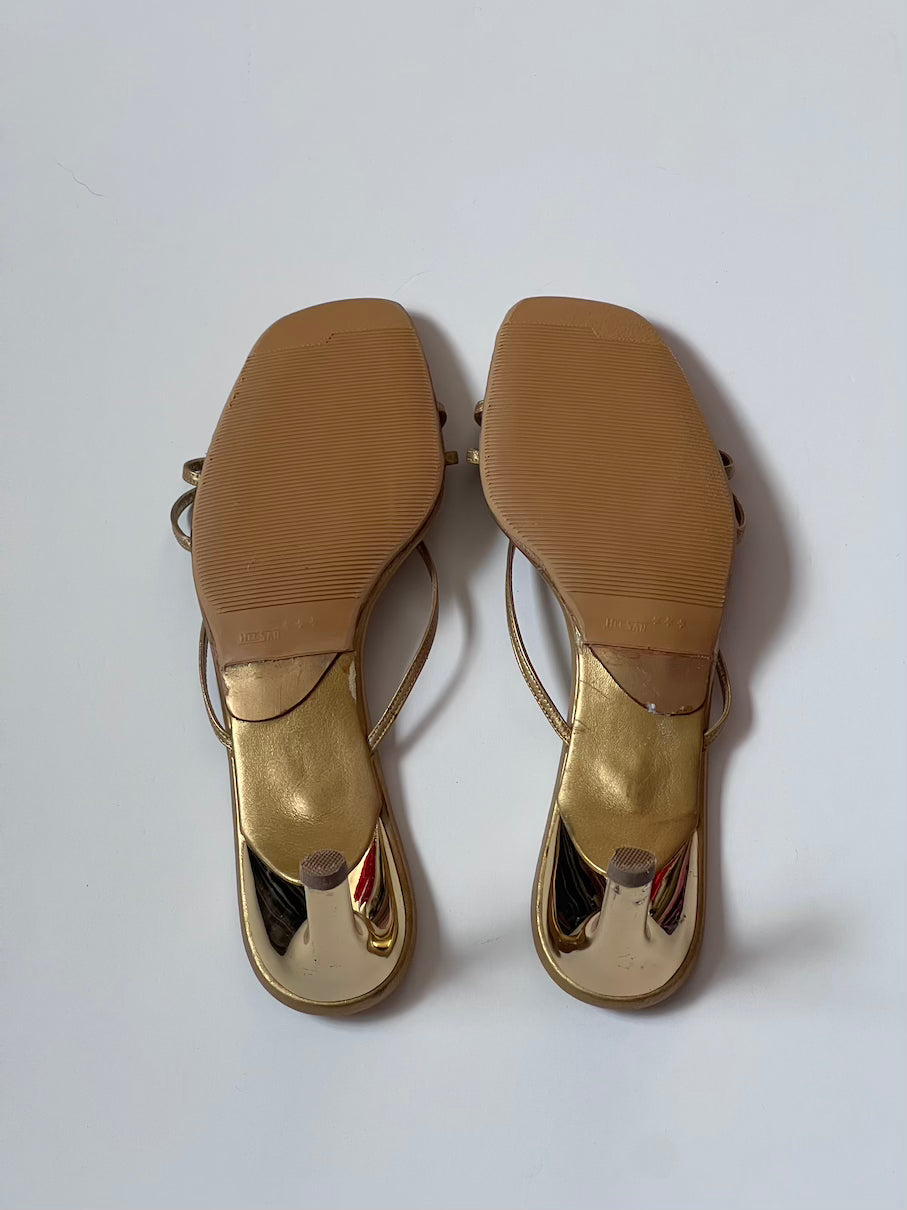 Vintage Gold Leather Dragonfly Mule Heels (EU 38)